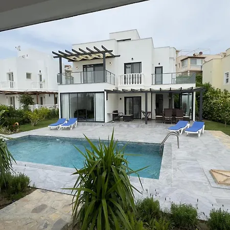 Akasya With Private Pool Bogazici