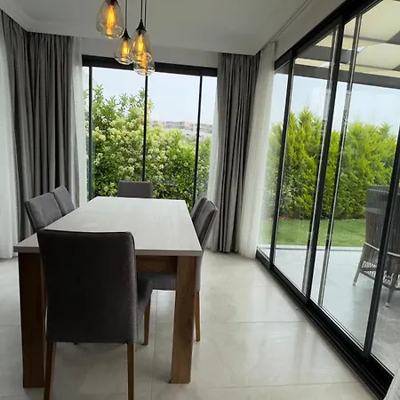 Akasya With Private Pool Villa