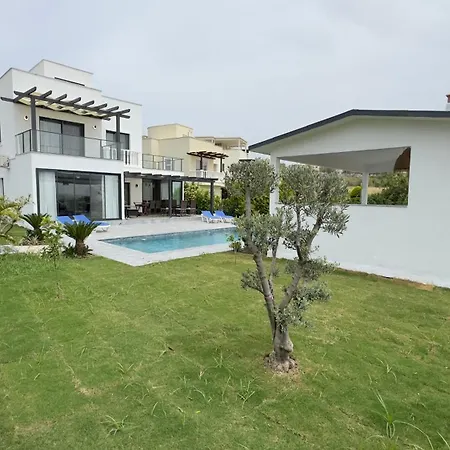 Akasya With Private Pool Villa